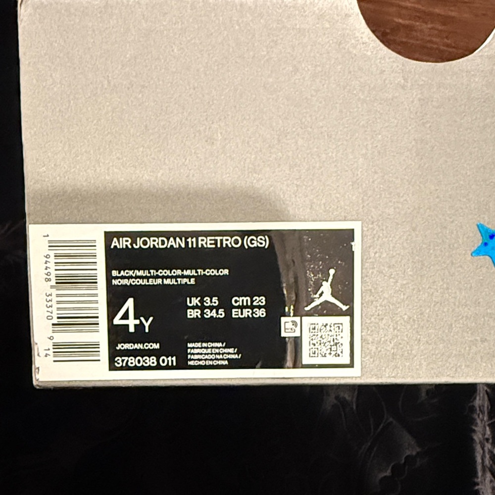 Jordan 11 Retro GS in Black and White